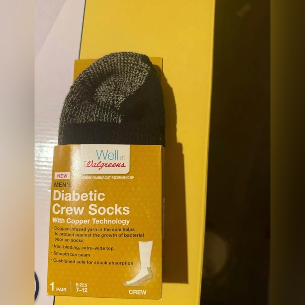 Men's Diabetic Crew Socks - Black